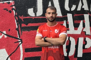 Radnički nastavio da dovodi posle istorijske prodaje - Stigao krilni napadač iz Mađarske